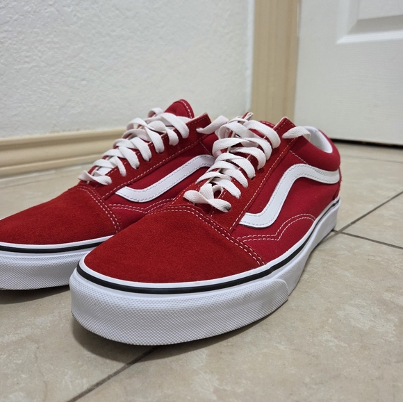 Vans Old Skool Racing Red Low Top Skate Shoe - Picture 2 of 8